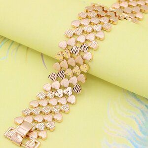 "Wide Heart Pattern Rose Gold Bracelet for Women, Bold Design, XPBL0897